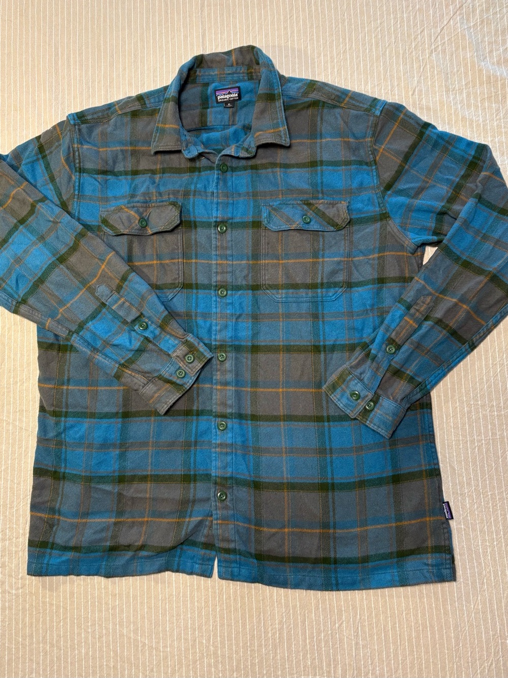 Patagonia Teal and Olive Plaid Lightweight Shirt Jacket